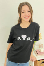 Lade das Bild in den Galerie-Viewer, AVA LOVES YOU T-SHIRT DARK
