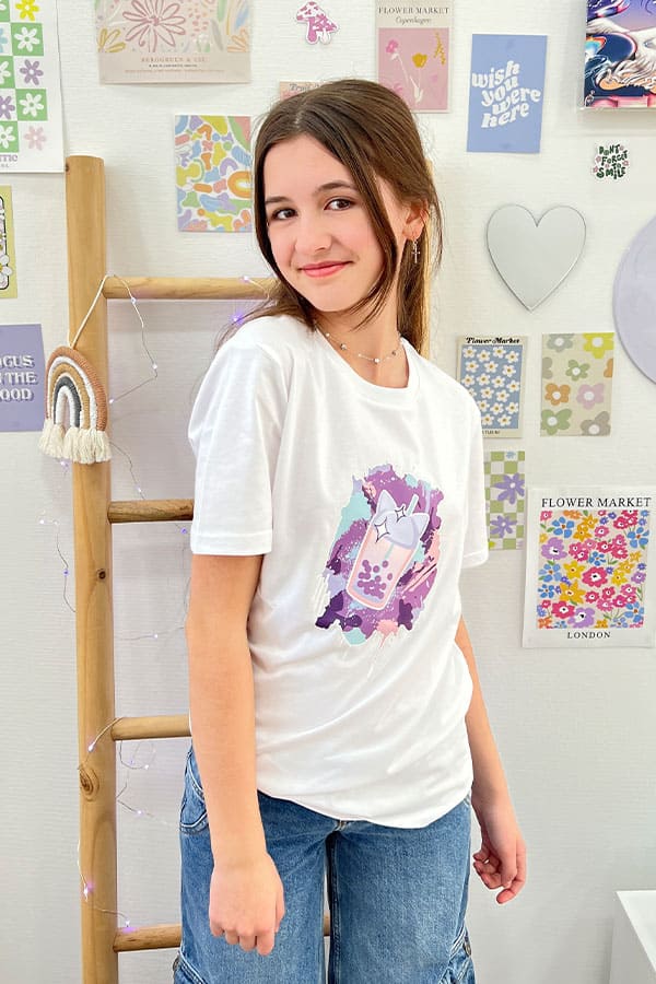 AVAS BUBBLE TEA EXPLOSION T-SHIRT LIGHT