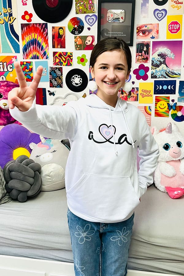 AVA LOVES YOU HOODIE LIGHT