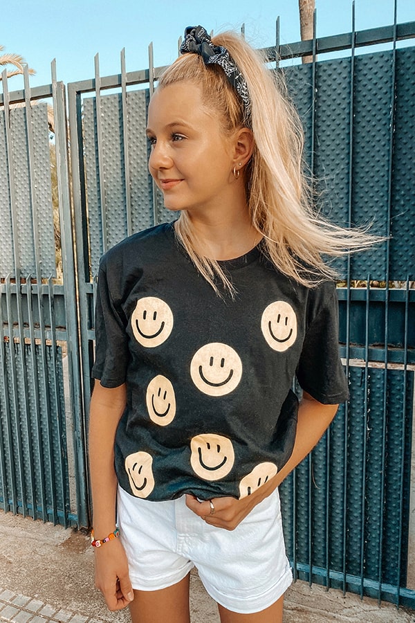 LOVE YOUR SMILE T-SHIRT